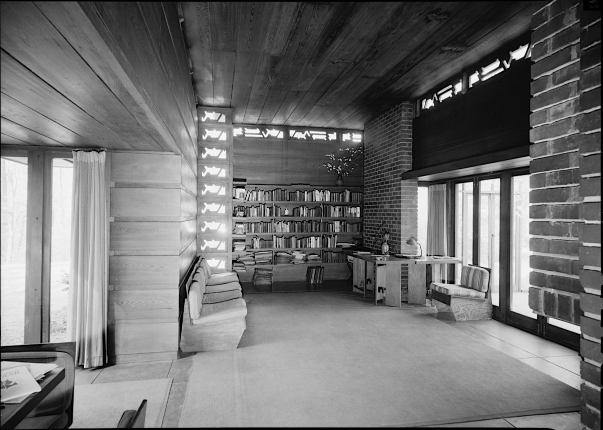 Pope-Leighey House interior living room in black and white